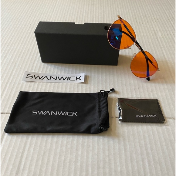 NWT Swanwick Rose Gold Night Blue Light Blocking Glasses - Picture 2 of 14